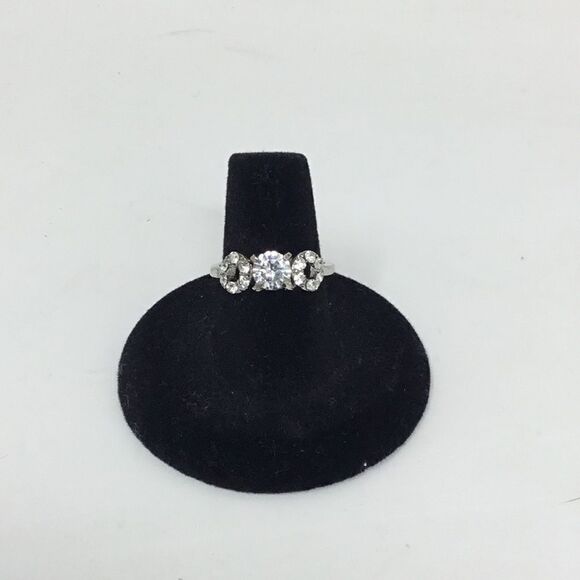 Brilliant Cut Cubic Zirconia Fashion Ring (H15) - Picture 2 of 5